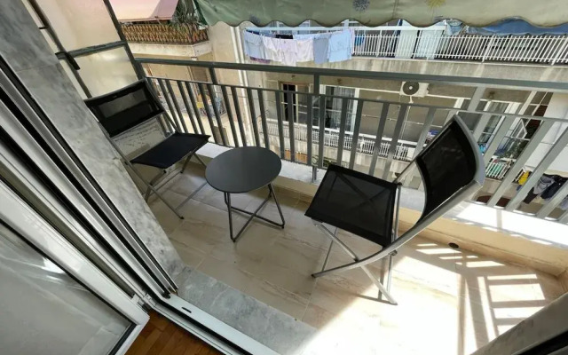Nature House - At093