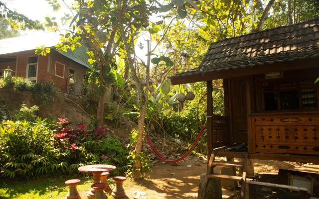Arnata Guest House