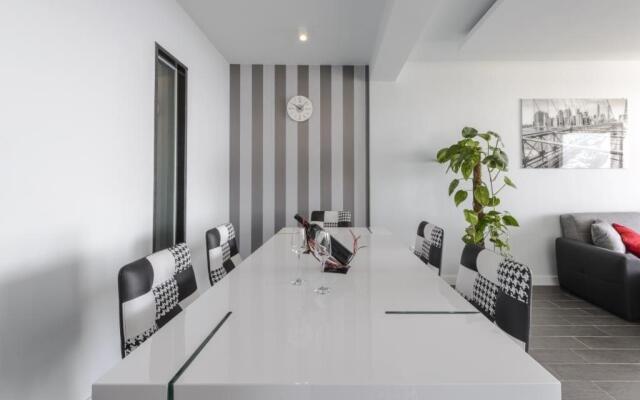 Apartments Lavilla
