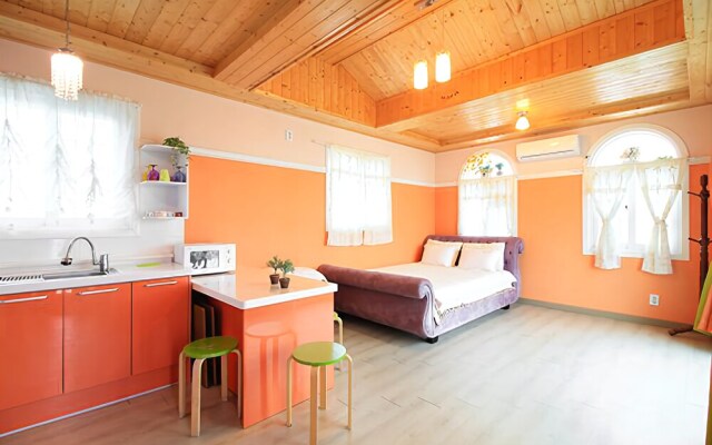 Yeoju Ipobo Riverside Pension