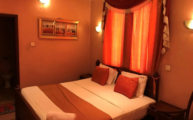 Regency Park Hotel