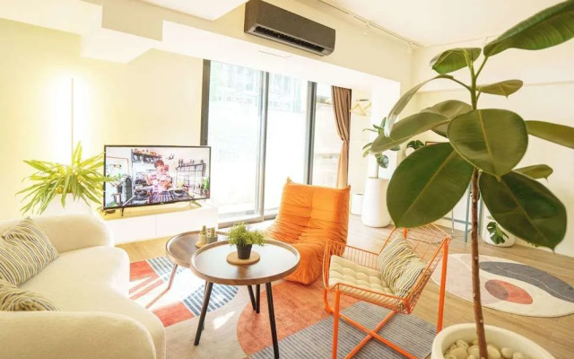 Gecko EYE Hotel