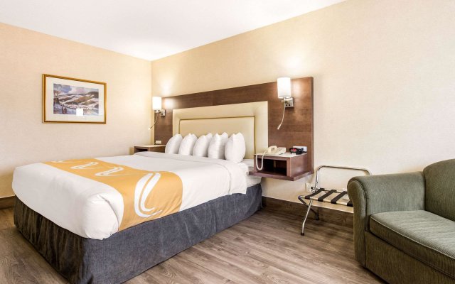 Quality Inn & Suites Gatineau