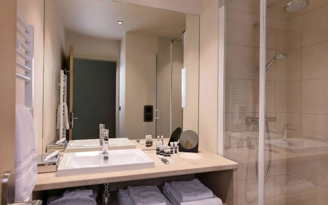 Best Western Plus Hotel Escapade Senlis
