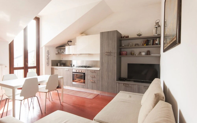 Intimate Attic Flat near Politecnico University