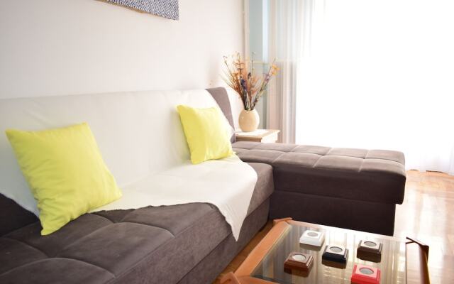 Apartment 6 min from City Center & Acropolis