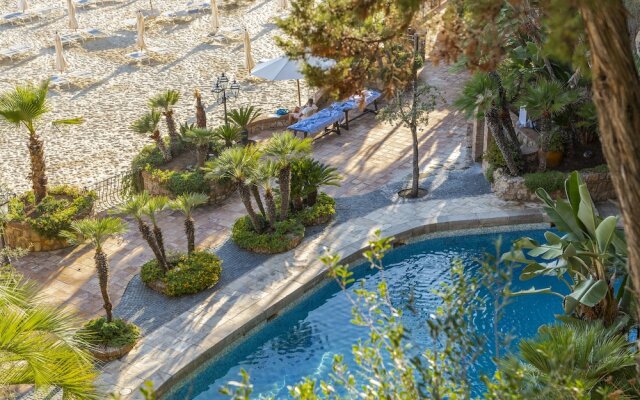 Aeneas' Landing Resort