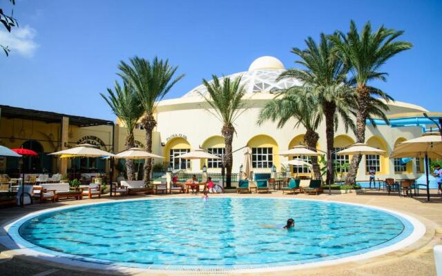 Suites hotel les charmilles & spa