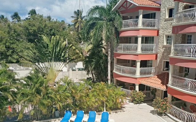 Yara Beach Mar De Corales 2
