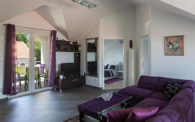 Apartments Laledo