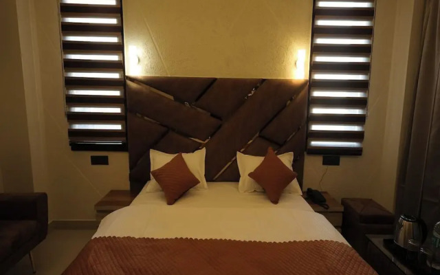 Aayu Residency