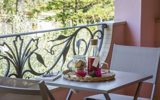 Villa Laura - Antico Borgo di Sicilia