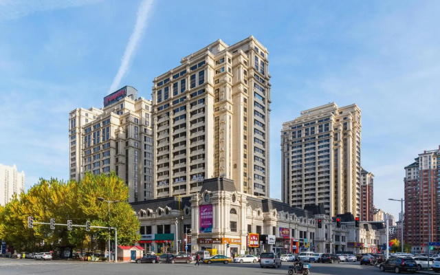 Weilan Apartment
