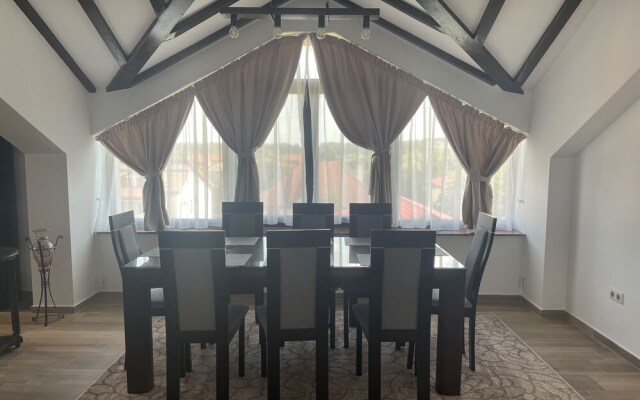 Iarca Inn