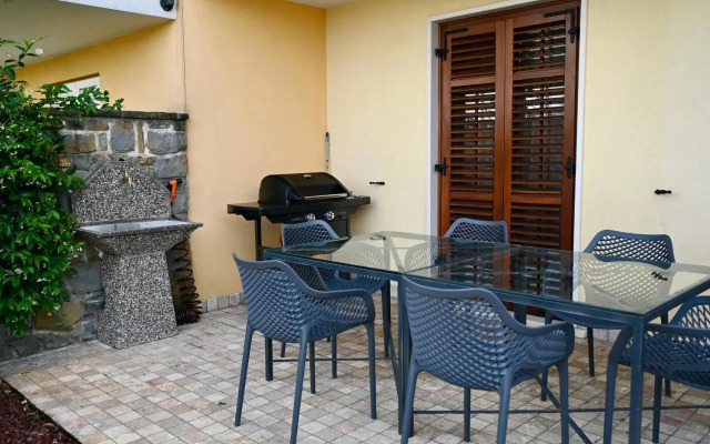 Sea Star Apartment