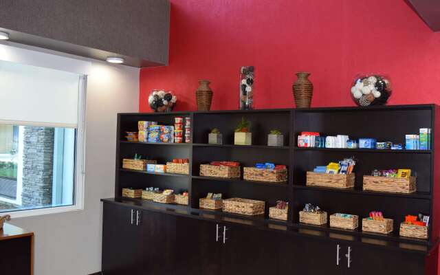 Best Western Plus Hardeeville Inn & Suites