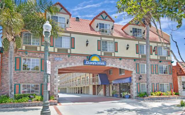 Days Inn by Wyndham Los Angeles LAX/Redondo/Manhattan Beach