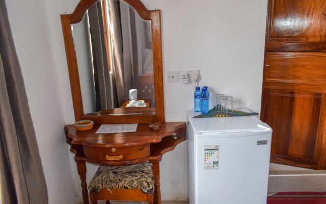 Shangani Hotel