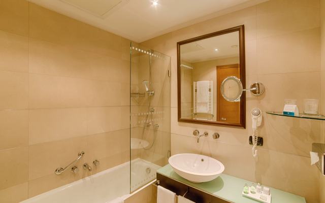NH Milano 2 Hotel