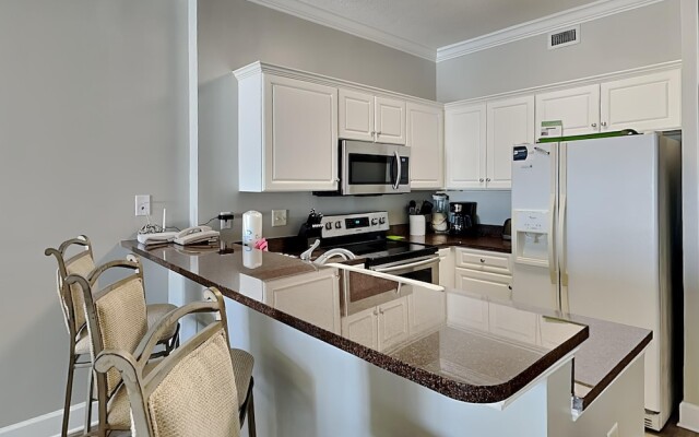 Island Royale Penthouse #405