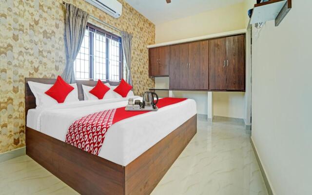 OYO Flagship 702142 Hotel Everest Grand