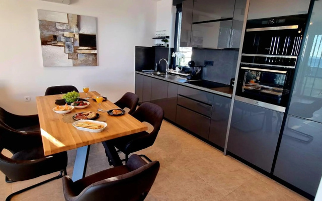 Dinary Apartman