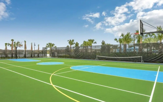 1909 Nice Court