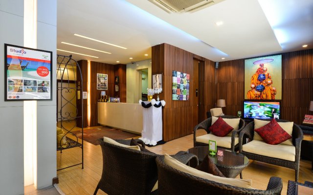 iCheck inn Gems Center Silom