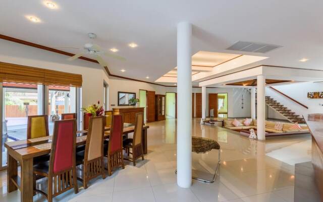 Amber Pool Villa in Rawai