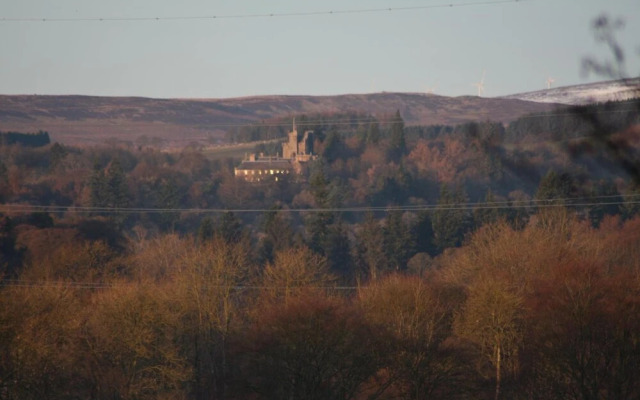 The Highlandman Station