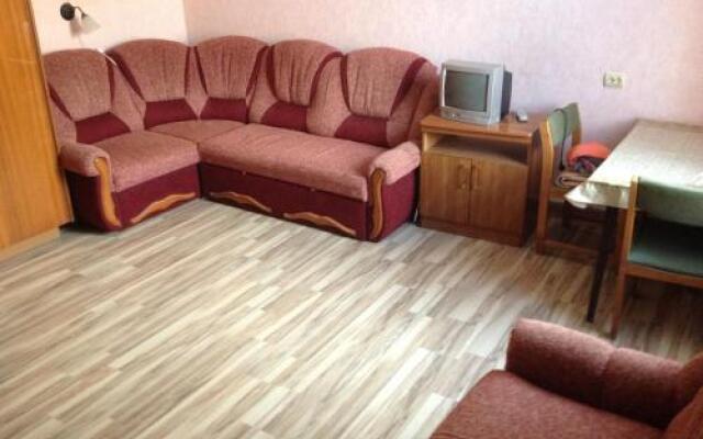 Guest House on Khersonskaya 56A