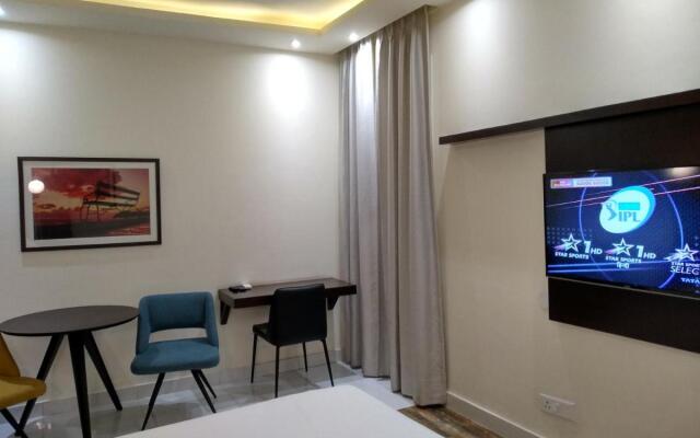 Mohan Tulip Hotel