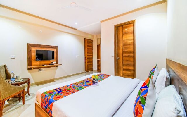 Fabhotel Aashiyana Paradise