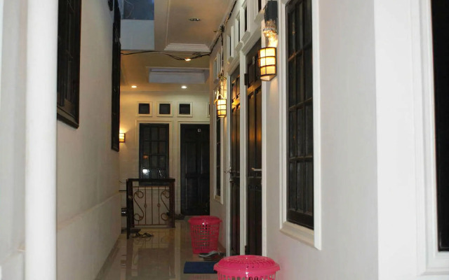 Lagura Residence
