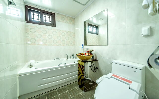 Jungmun JejuHue Pension