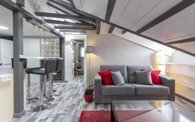 Rentalis Gran Vía - Luna