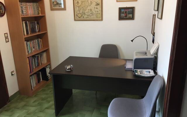 Alexander Apartments