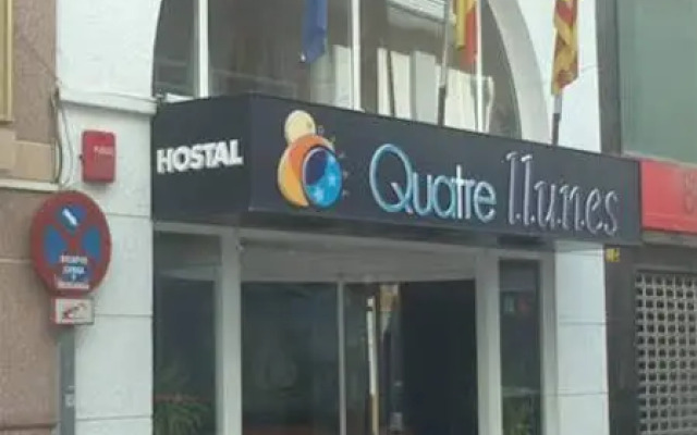 Hotel Quatre Llunes