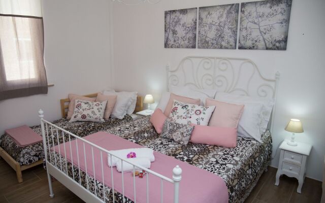 Dafni - Shabby Chic Guesthouse