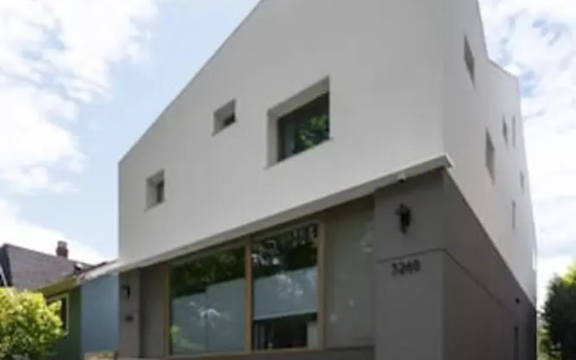 Passive House Luxury 2 Bedroom Basement Suite