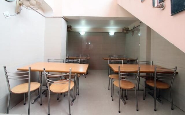 Hotel Neelkanth Mahadev Hotel & Resorts