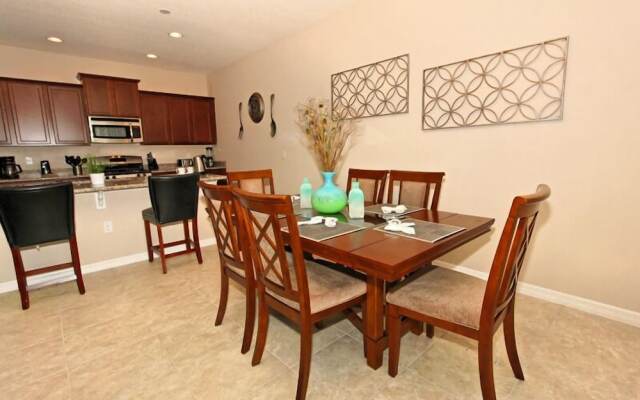 Townhome with Pool at Solterra