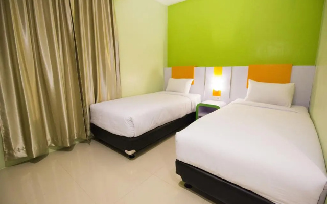 Hannah Hotel Syariah – Guest Rooms – Painan