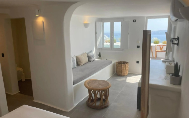 Nomikos Villas