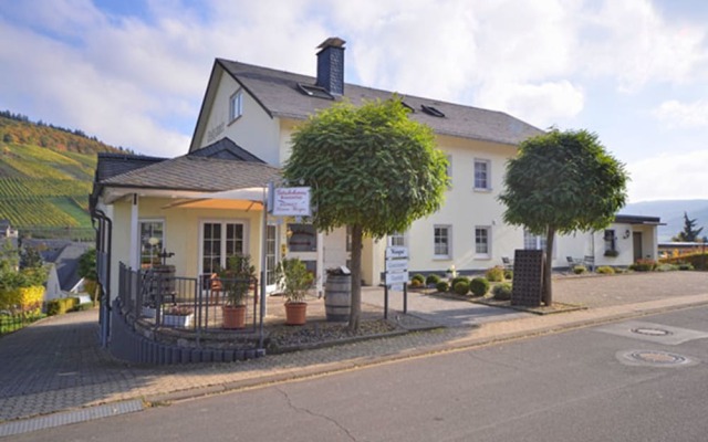 Wein & Gastehaus Rosenlay