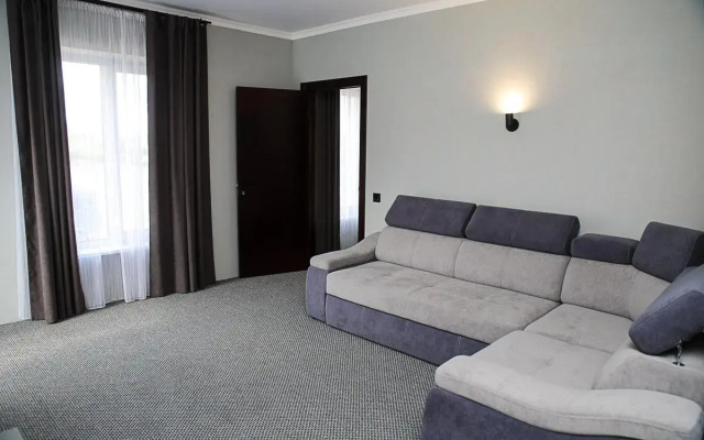 Guest House Николаевка (Гест Хаус)