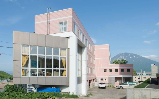 Owashi Lodge - Hostel