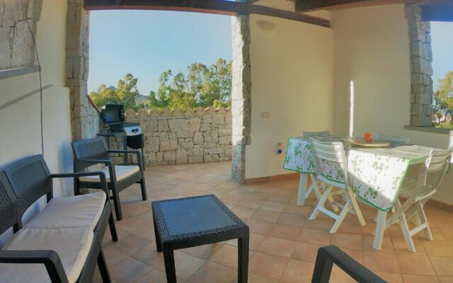 Villa del Moro, FREE WIFI, 300mt from Sinzias' Beach