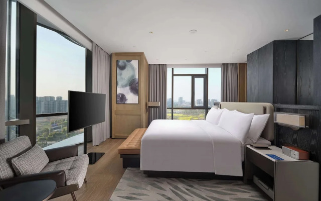 Hilton Jiashan