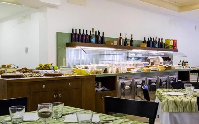 Hotel Ariston
